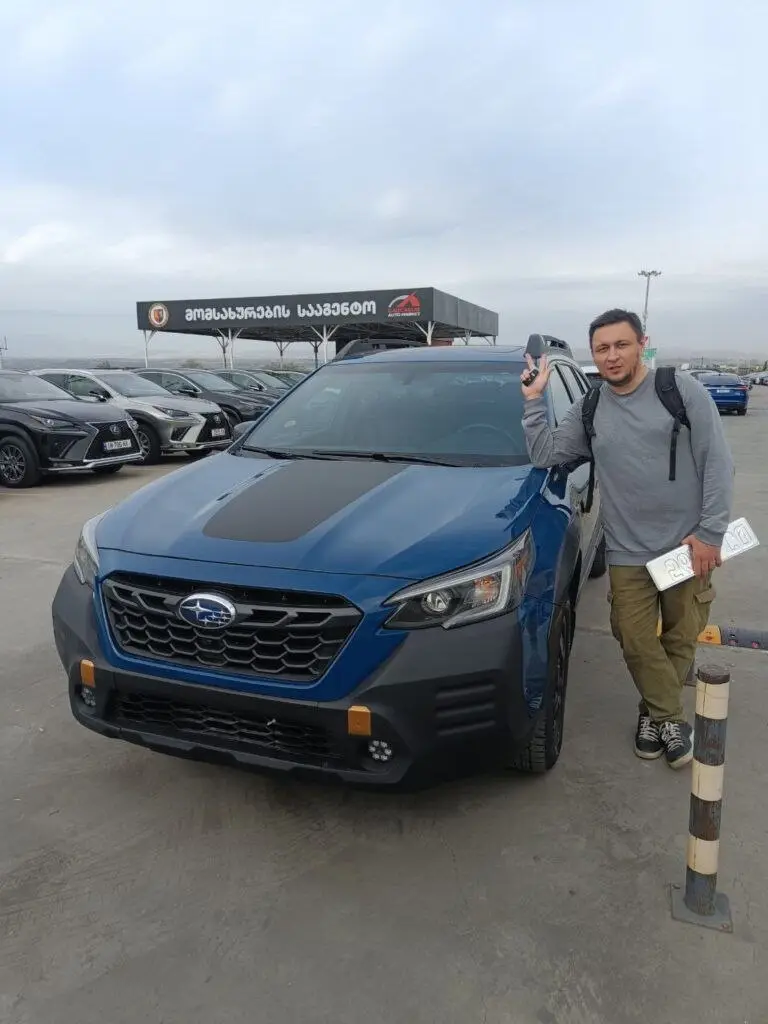 Subaru Outback Wilderness — 4S4BTGUDXN3242141