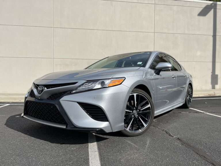 Toyota Camry XSE