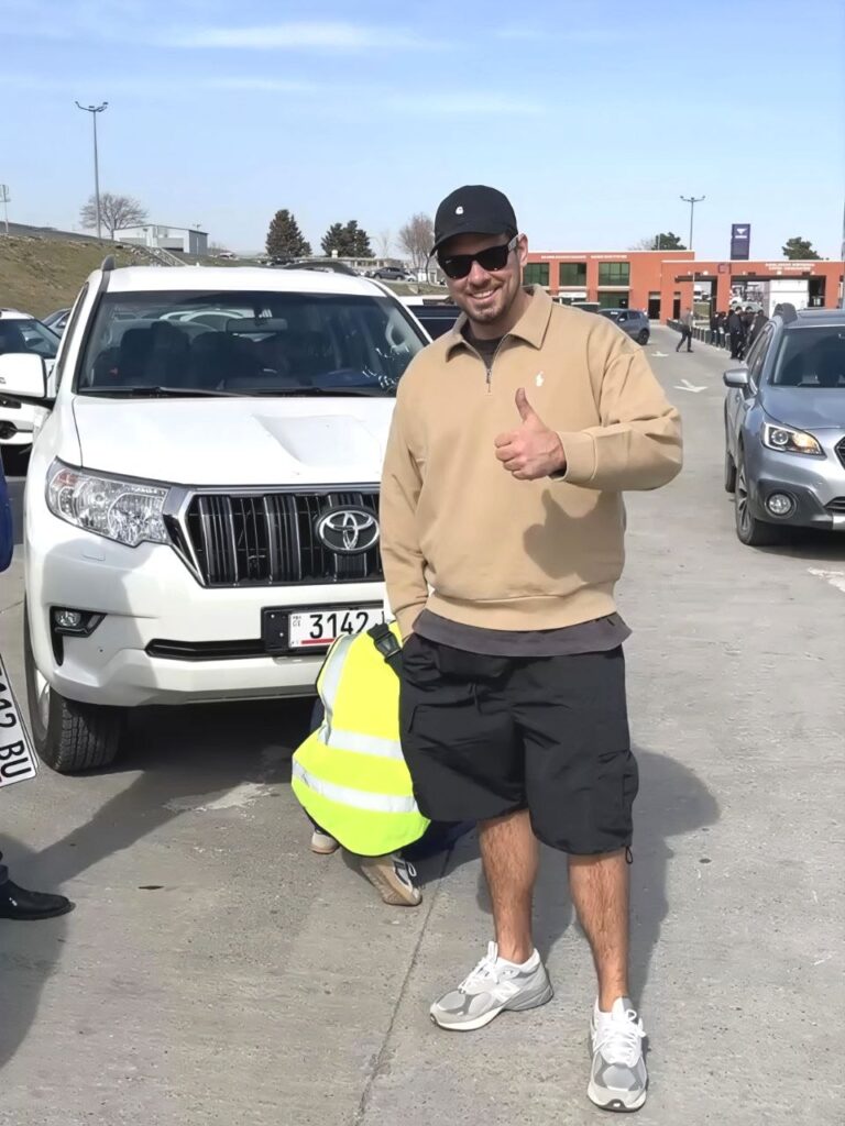 Toyota LC Prado 2.7 VX - JTEBR3FJ5NK245836